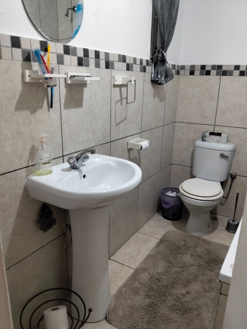 3 Bedroom Property for Sale in Rocklands Western Cape